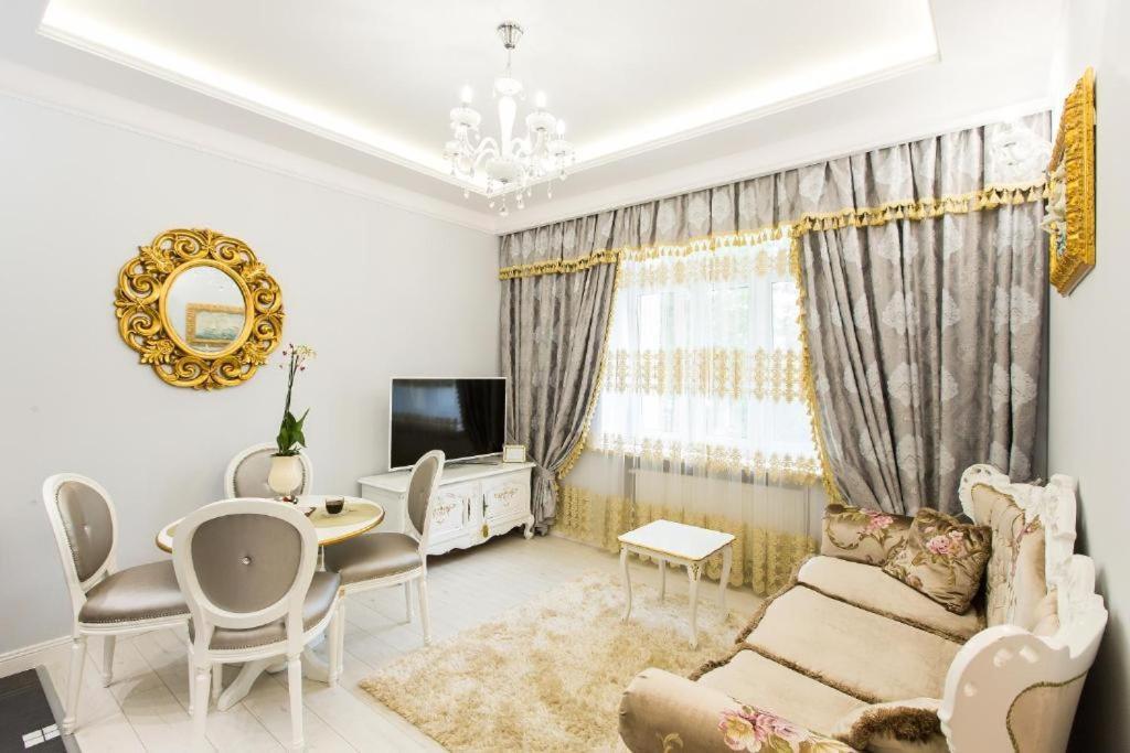 Pk Apartments-Lipowa Street-Center Бялисток Екстериор снимка