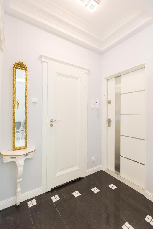 Pk Apartments-Lipowa Street-Center Бялисток Екстериор снимка